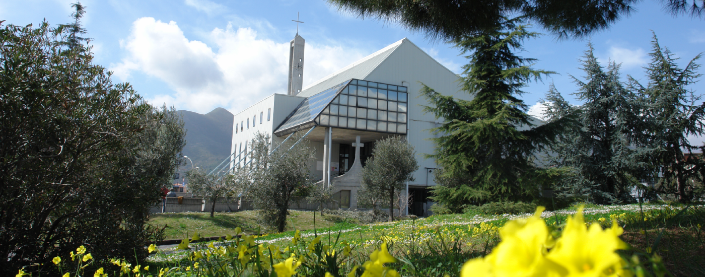 Parrocchia San Pio X di Loano - Esterno
